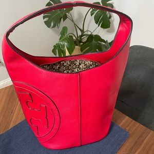 Tory Burch Red bucket bag